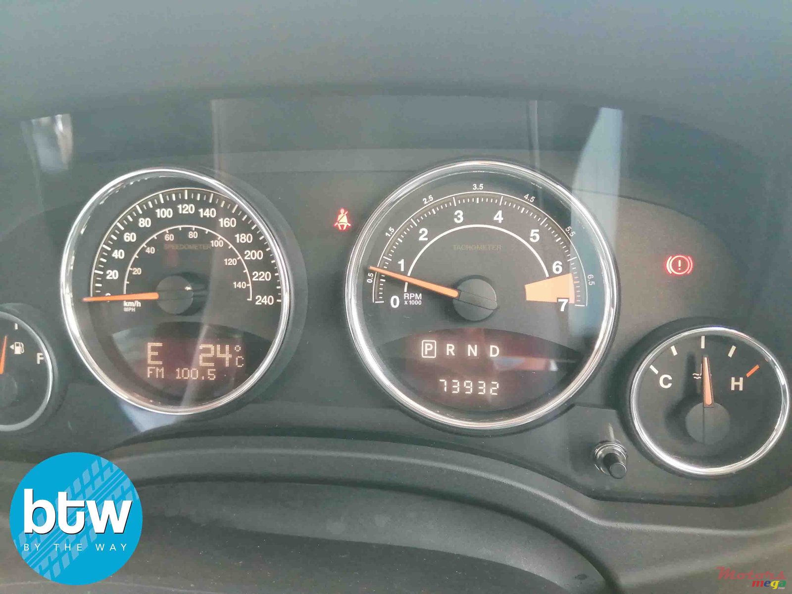 2015' Jeep Compass photo #7