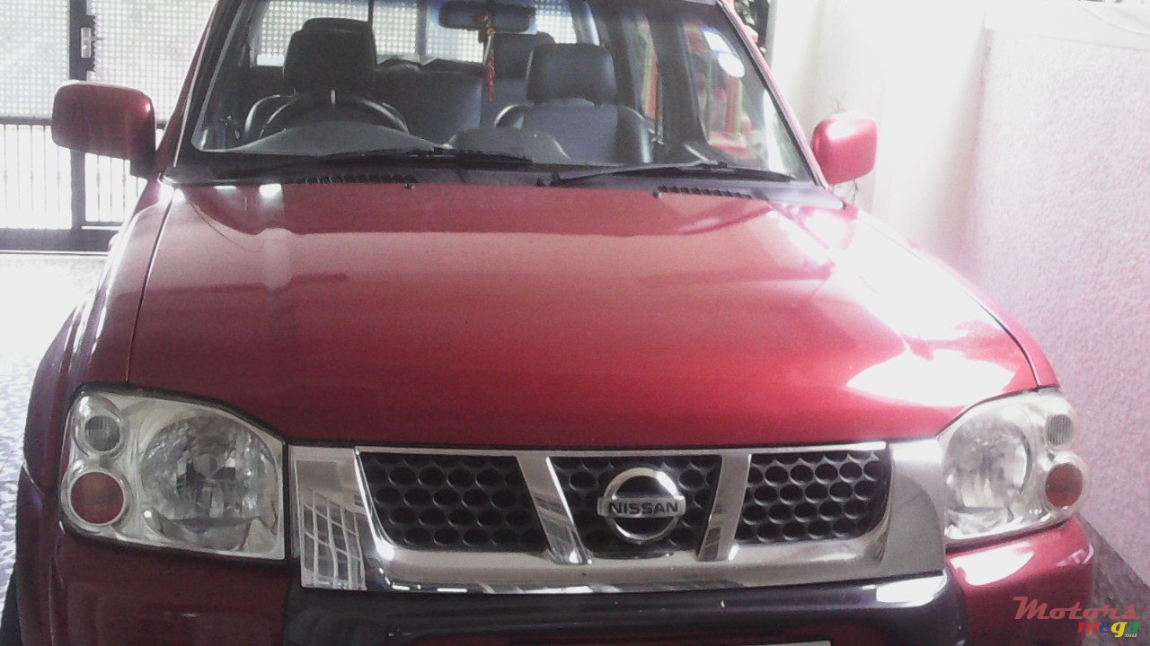 2008' Nissan photo #1