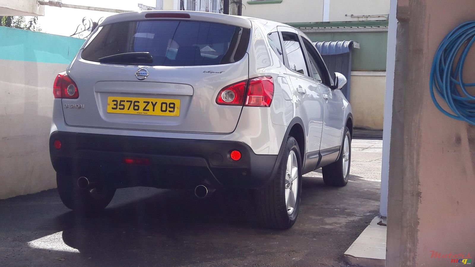 2009' Nissan Qashqai photo #2