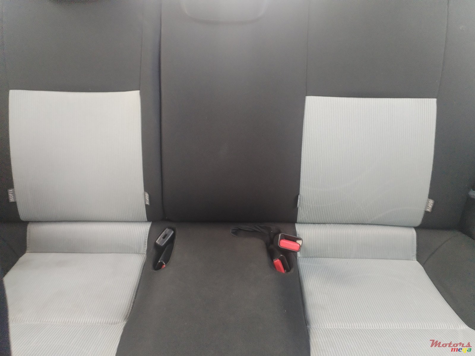 2014' Toyota Aqua photo #3