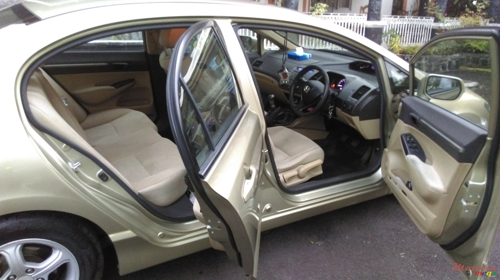 2008' Honda Civic photo #6