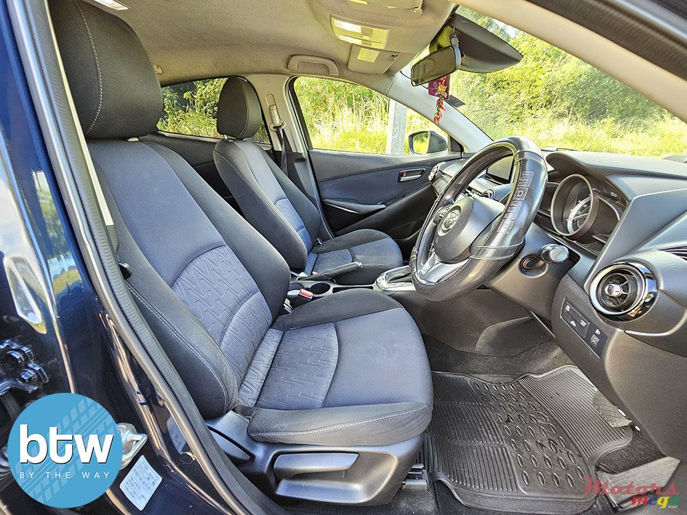 2016' Mazda Demio SKYACTIV photo #5