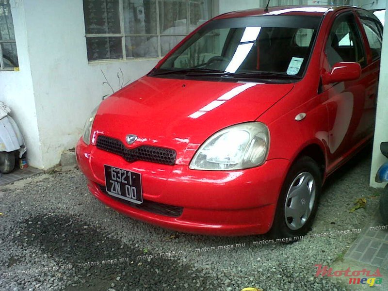 2000' Toyota vitz photo #1
