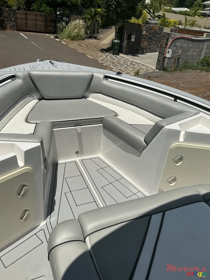 2023' Legend photo #5