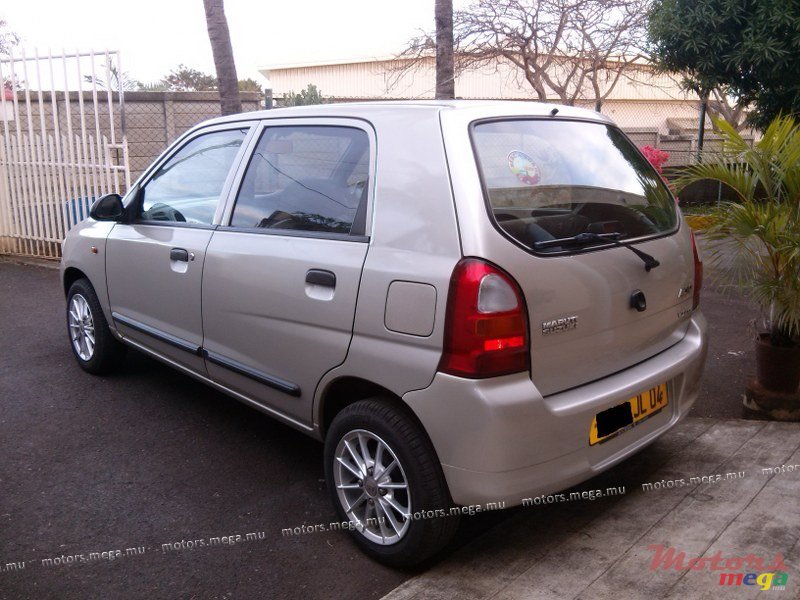 2004' Suzuki photo #1