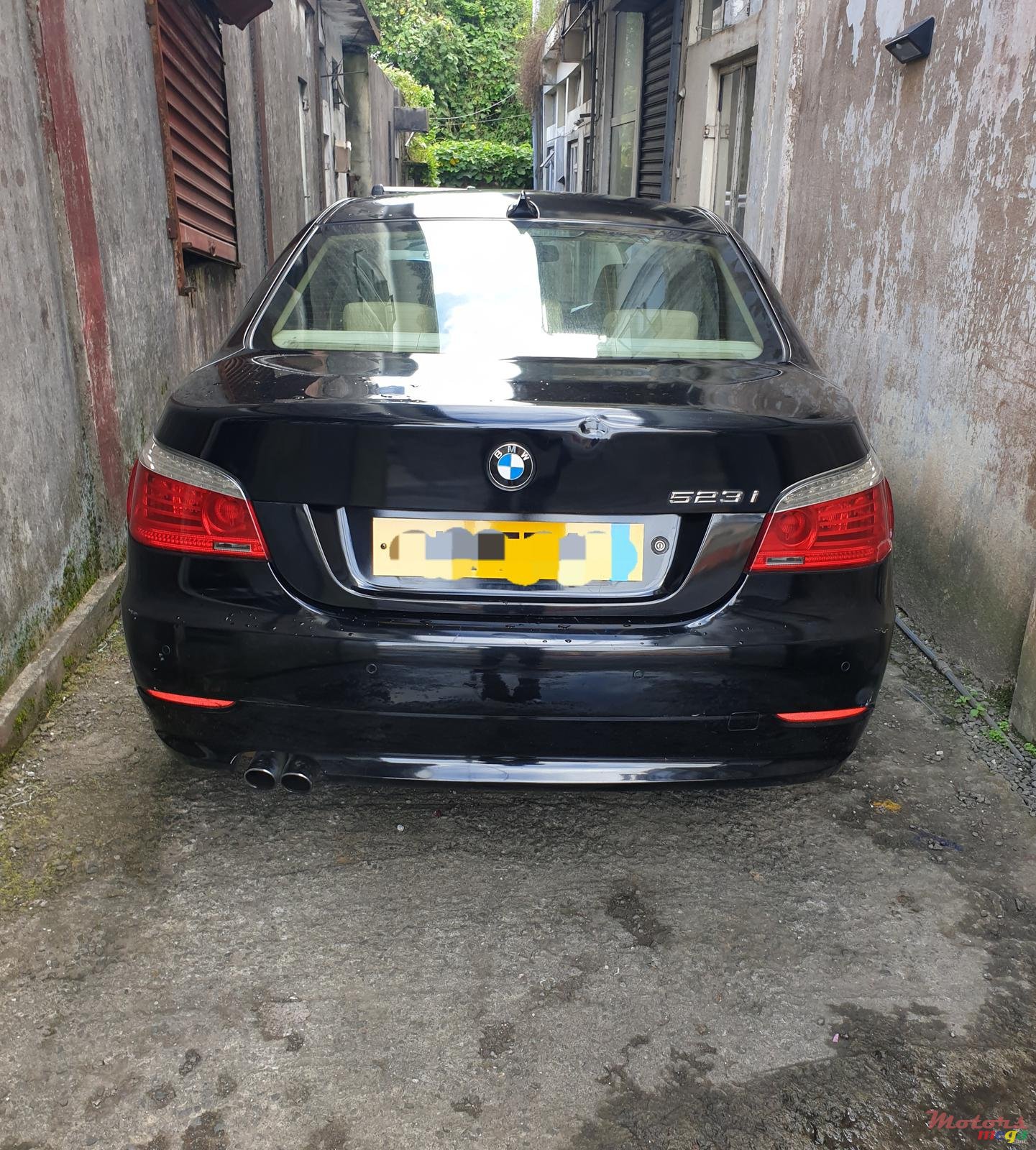 2008' BMW 523 photo #4