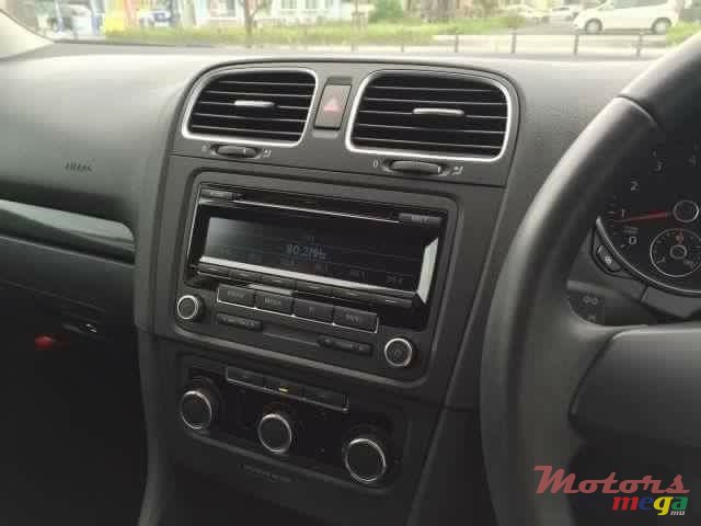 2012' Volkswagen Golf photo #1