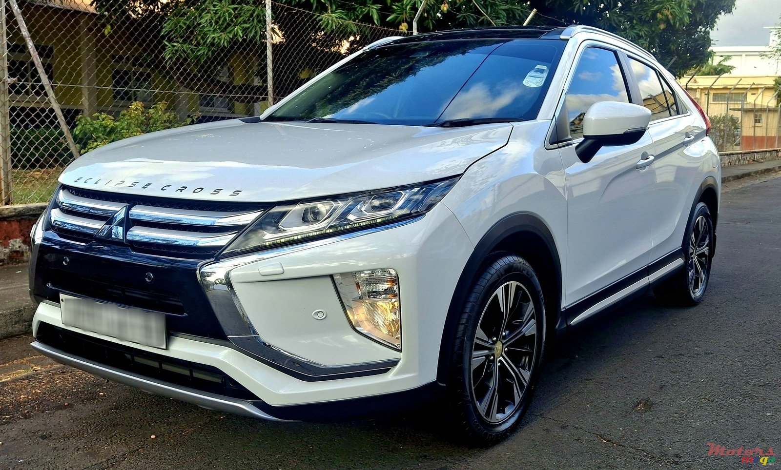 2018' Mitsubishi Eclipse Cross photo #5