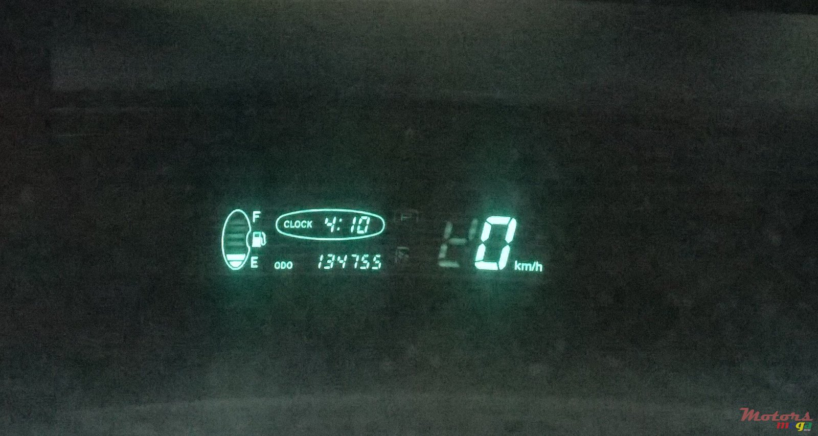 1999' Toyota Vitz  (Rs 3,300 L'enregistrement) photo #3