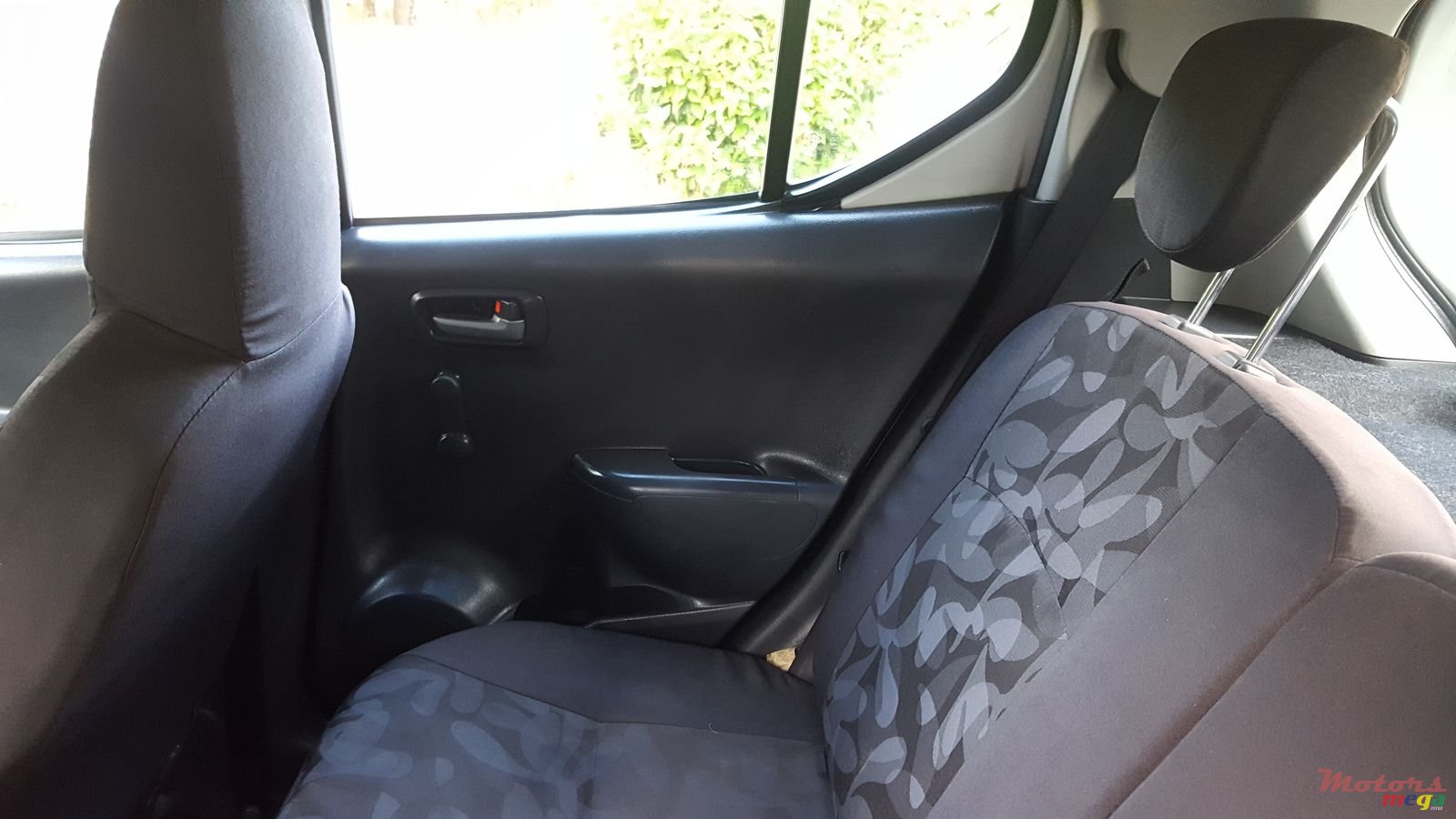 2011' Suzuki Celerio photo #3