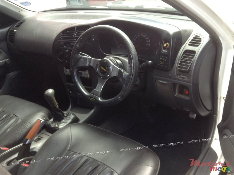 1997' Mitsubishi Lancer photo #4