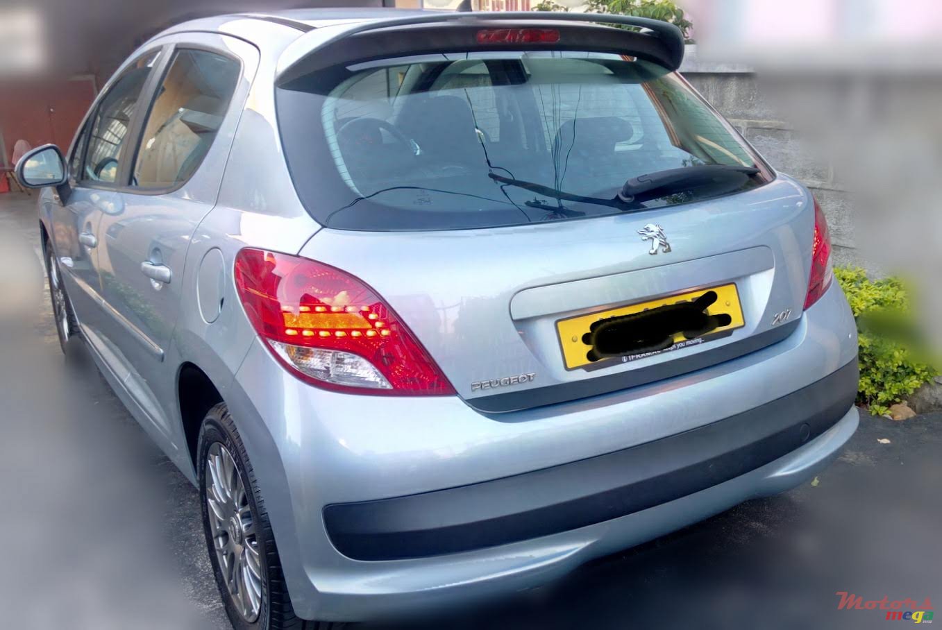 2011' Peugeot 207 photo #5