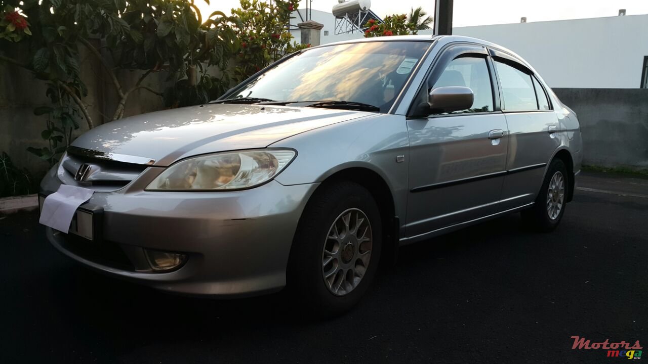 2005' Honda Civic photo #2