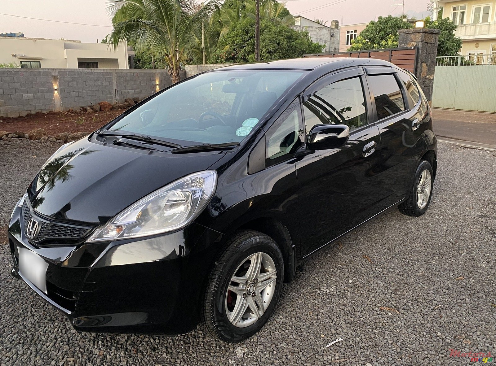 2012' Honda Fit Manual photo #3