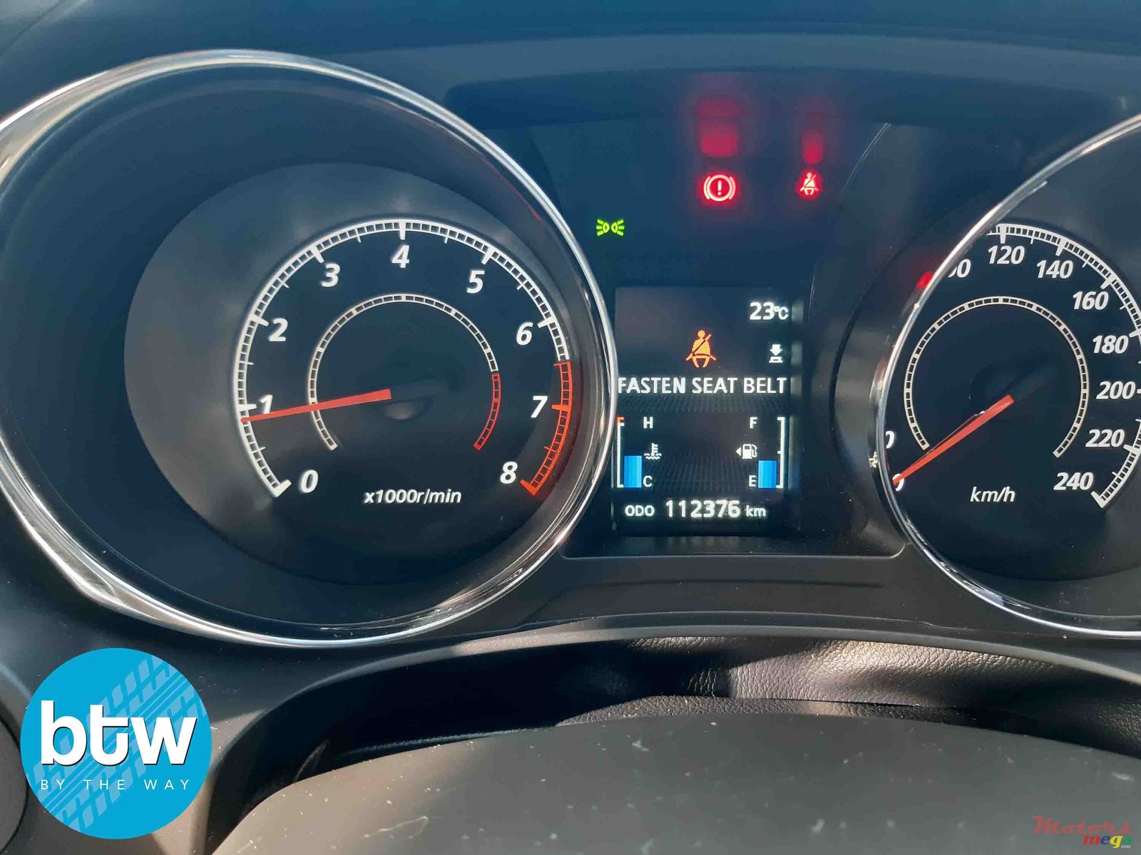 2016' Mitsubishi ASX photo #7