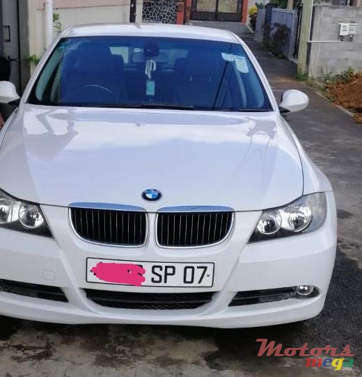 2007' BMW 320 photo #1