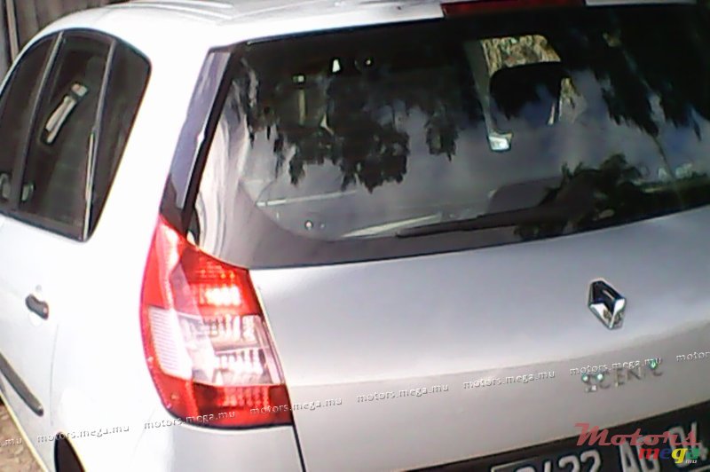 2004' Renault Scenic megan photo #1
