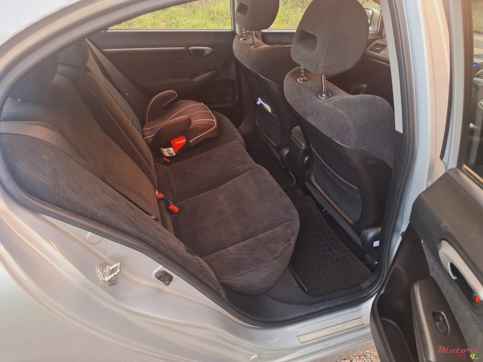 2011' Honda Civic FD4 photo #6