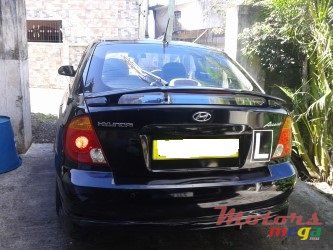 2005' Hyundai photo #3