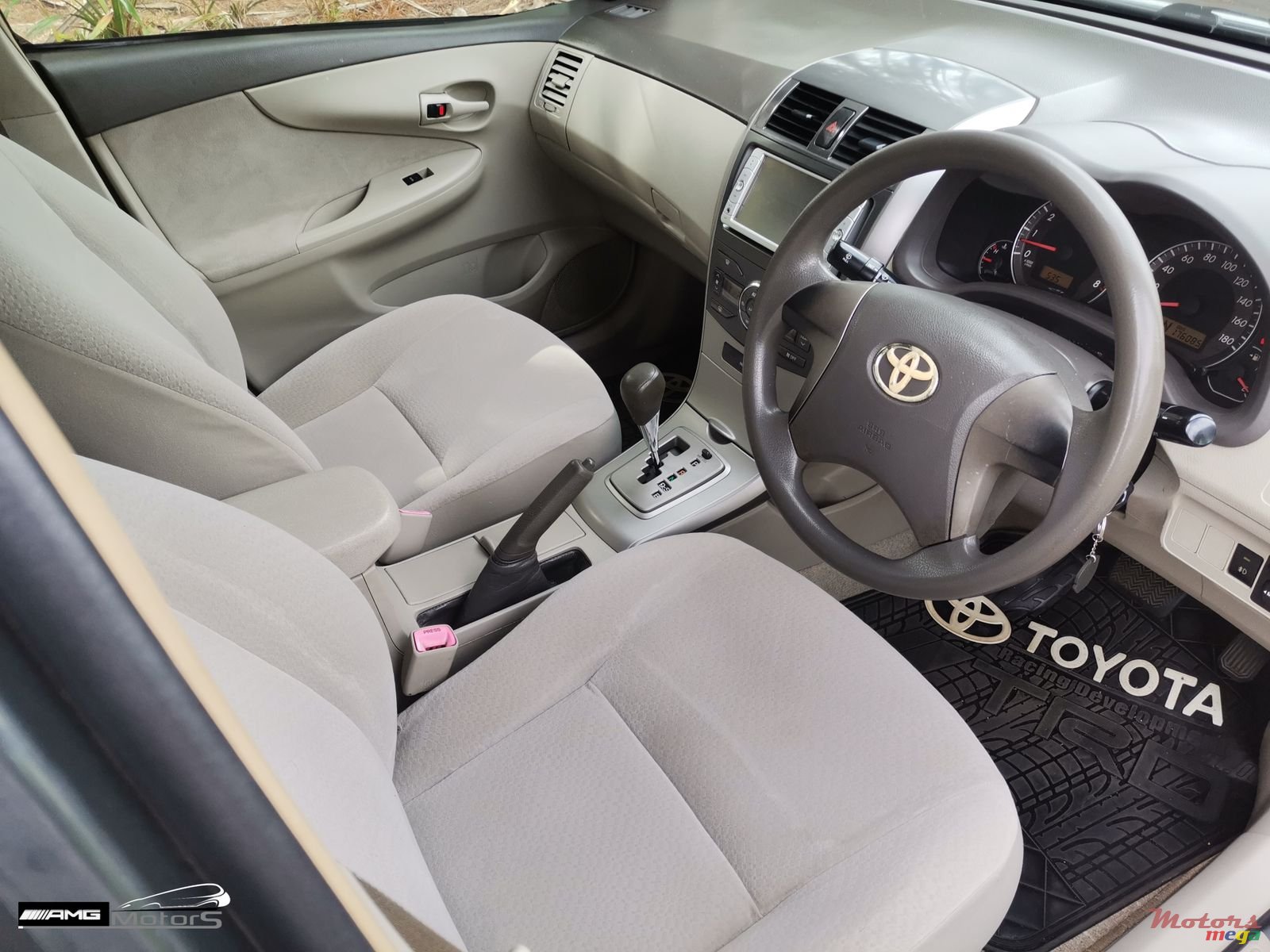 2009' Toyota Axio X Limited photo #6