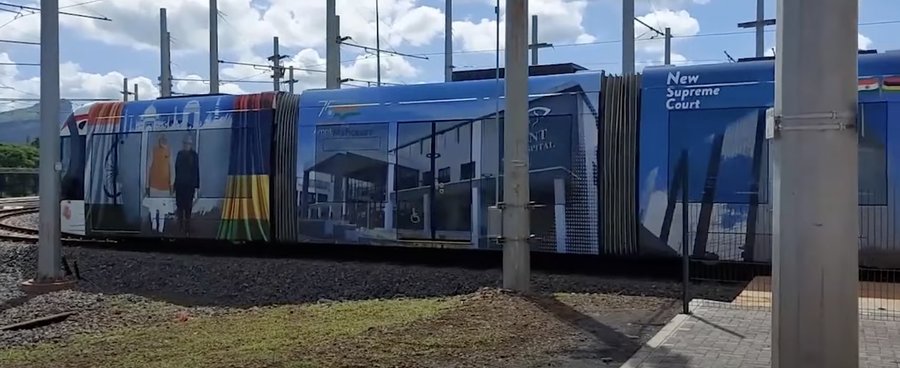 Collaboration between India and Mauritius, Metro Express Special Train