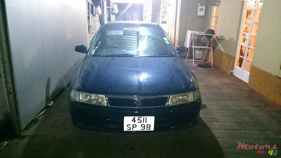 1998' Mitsubishi Lancer photo #9