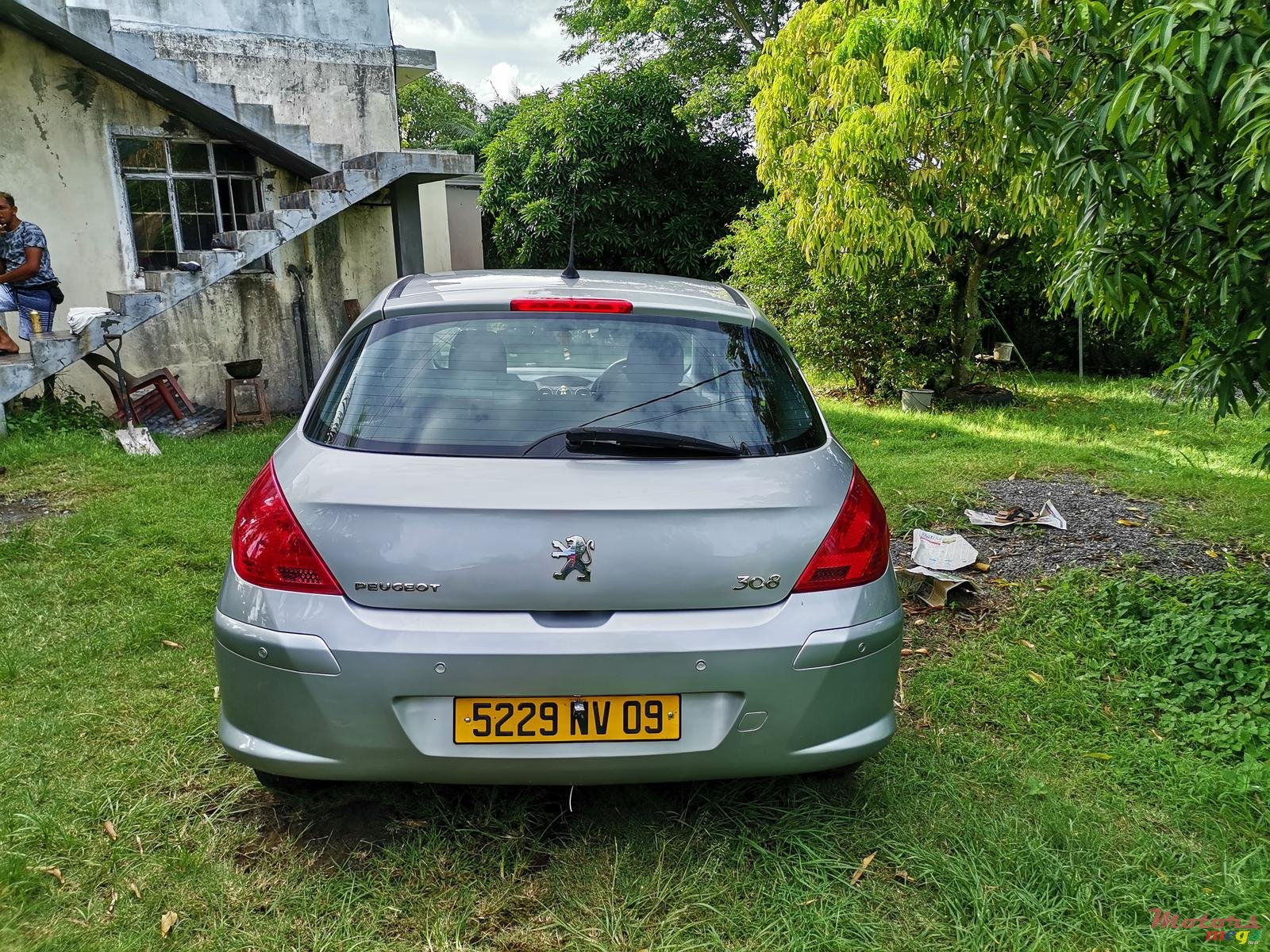 2009' Peugeot 308 photo #1