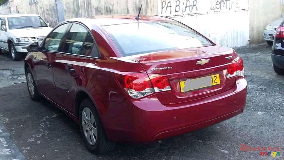 2012' Chevrolet Cruze photo #5
