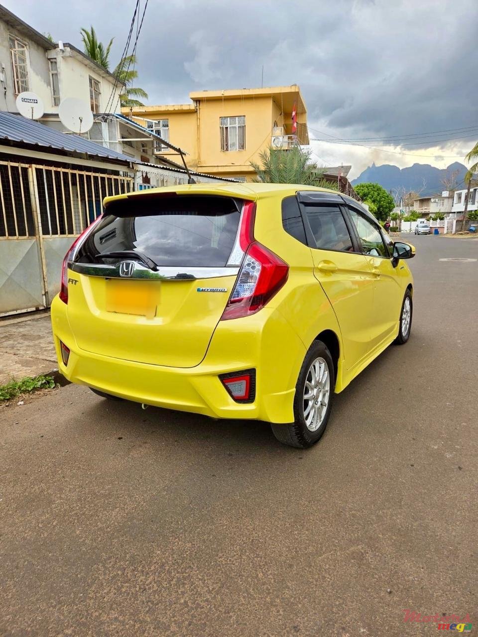 2015' Honda Fit photo #3