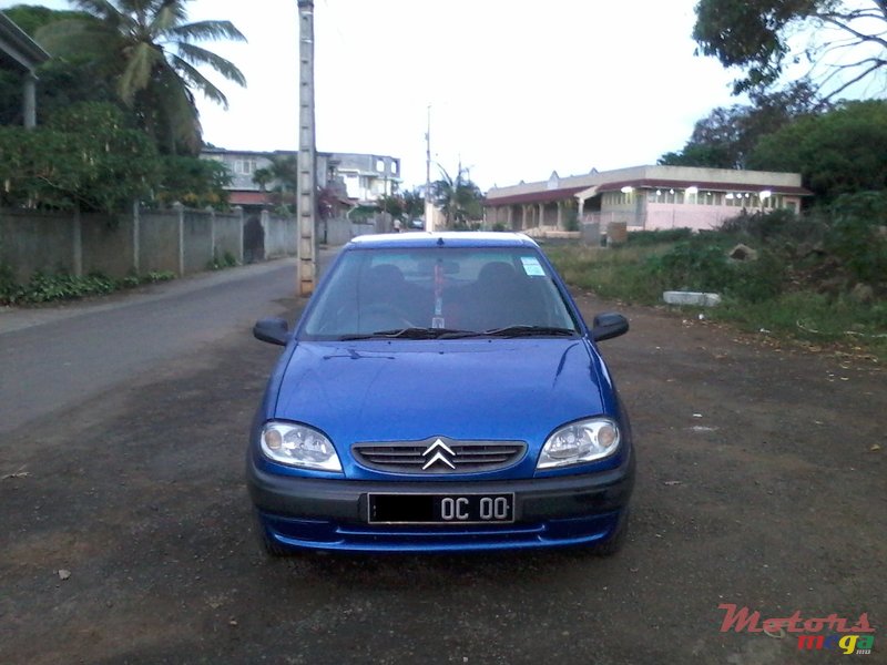 2000' Citroen Saxo photo #1