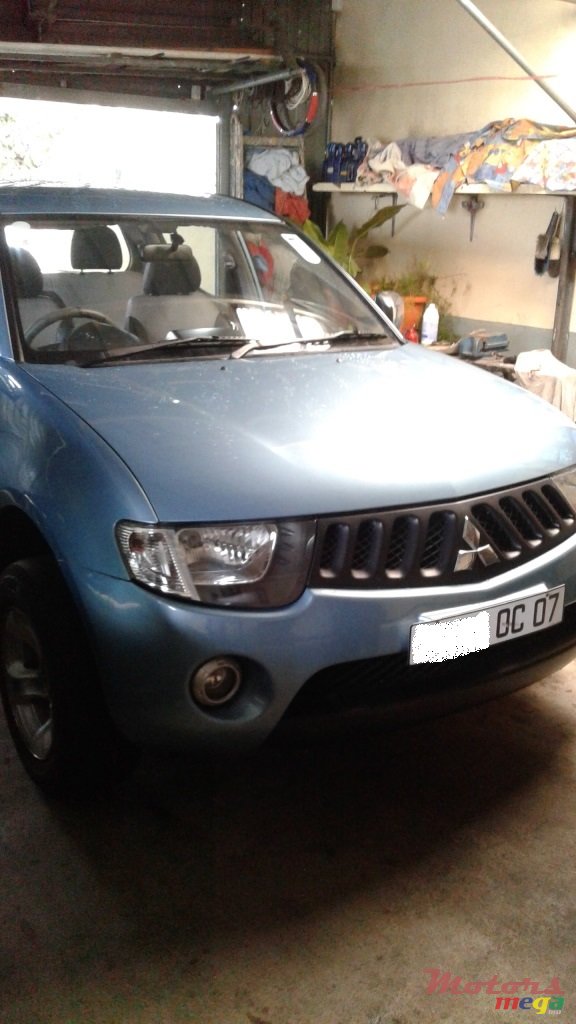 2007' Mitsubishi L 200 Sportero photo #3