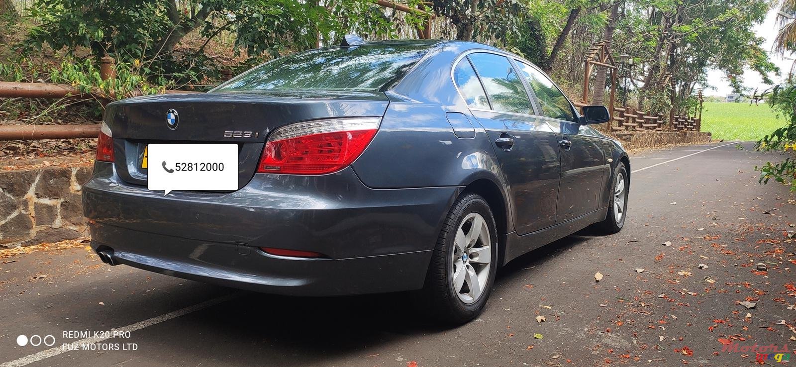 2009' BMW 523 photo #3