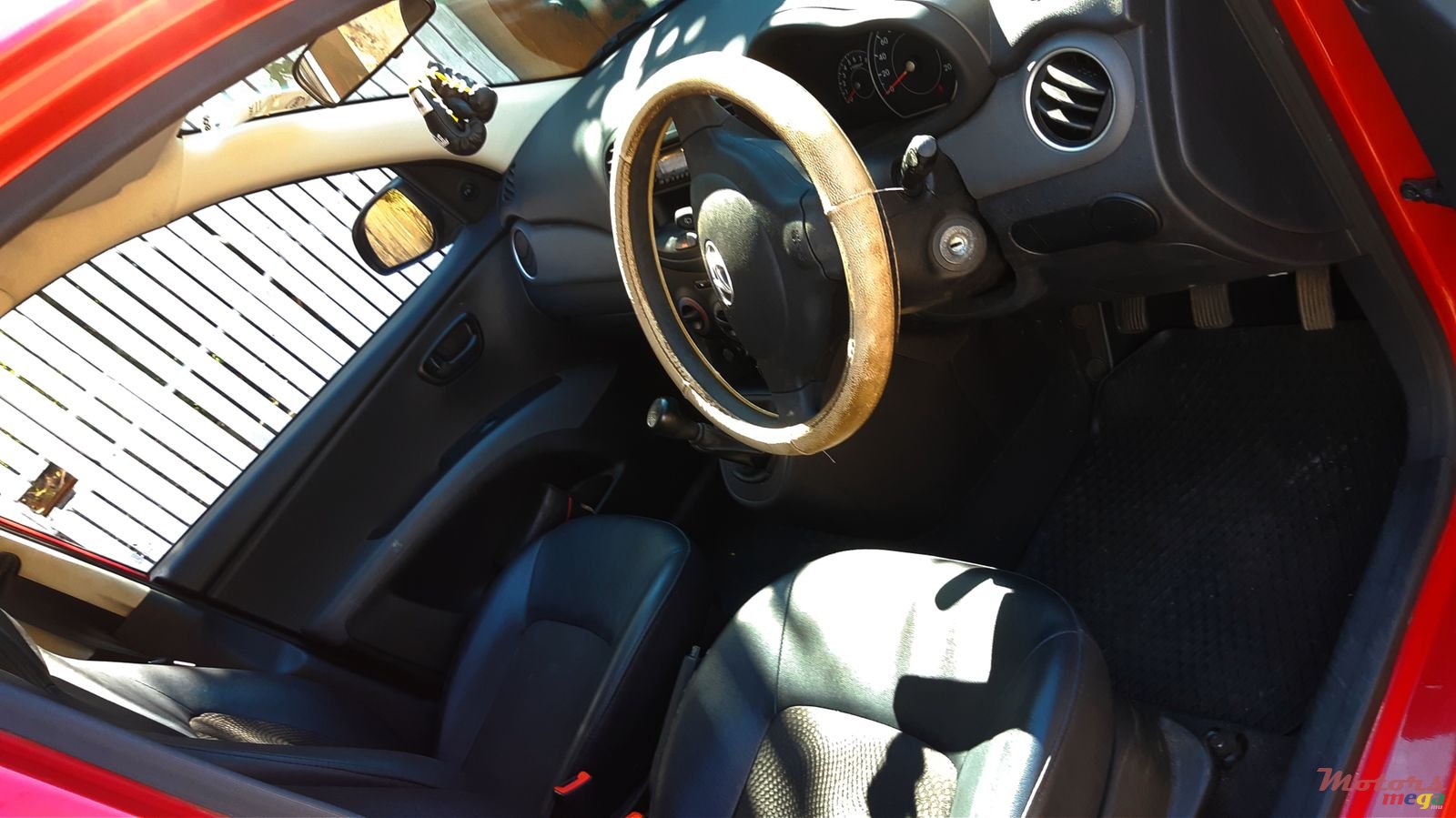 2014' Hyundai i10 photo #3