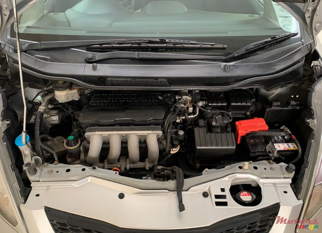 2008' Honda Fit photo #3