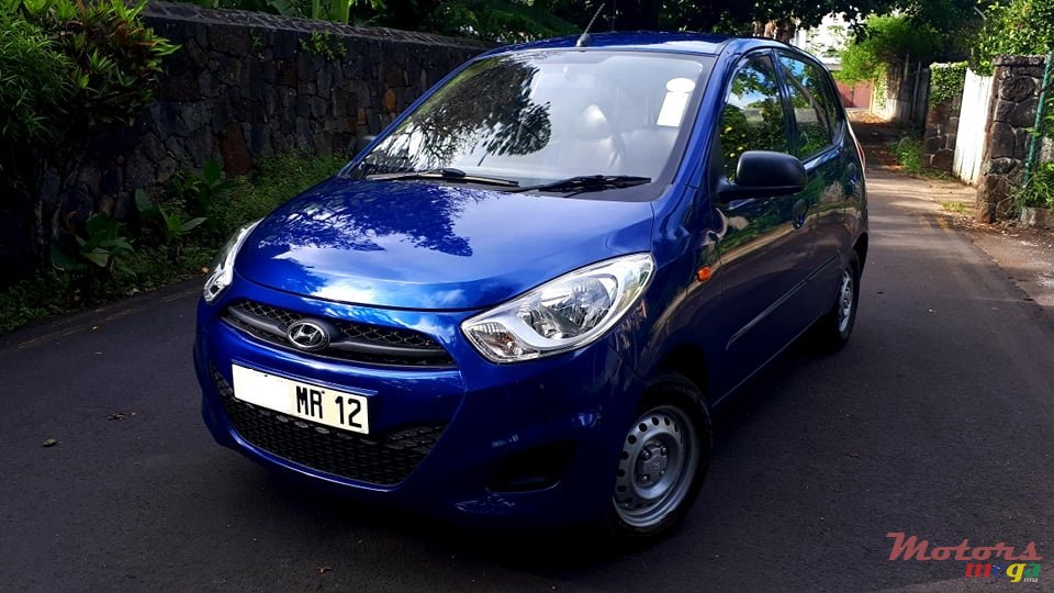 2012' Hyundai i10 photo #2