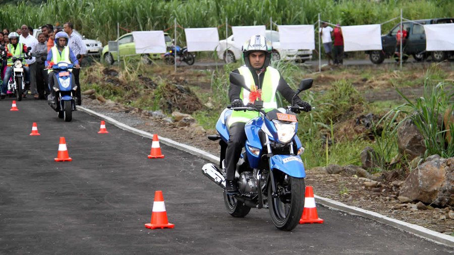 Licence pour motocyclette : Les détenteurs de « Learner » ont jusqu’au 31 mars 2026