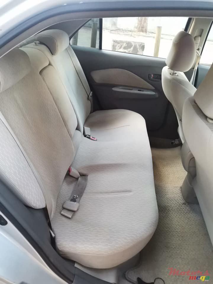 2008' Toyota Belta photo #6