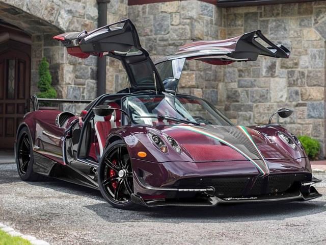 This Pagani Huayra BC Is A Red-Carbon Masterpiece