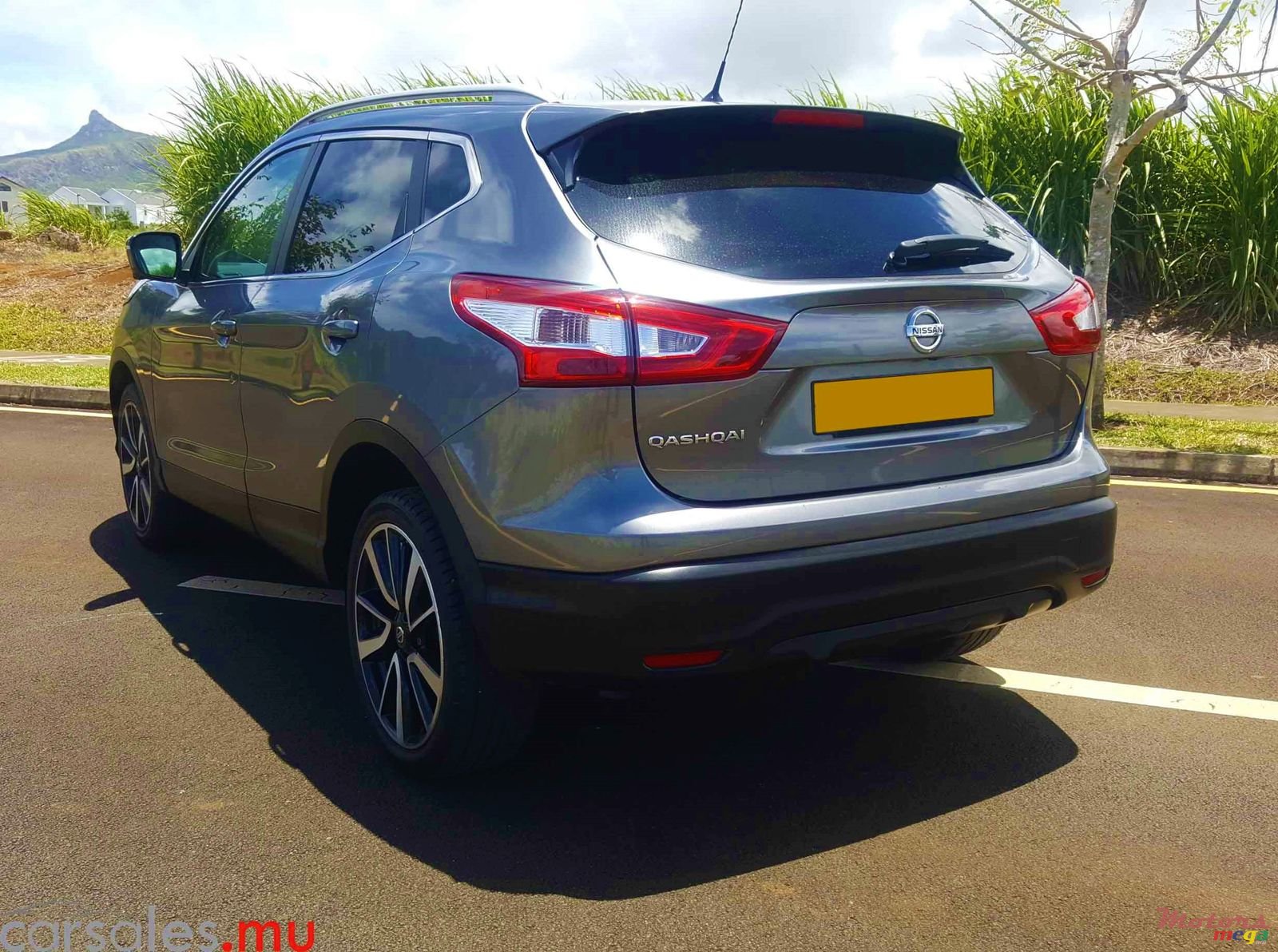 2015' Nissan Qashqai 1.6 dci Tekna photo #4