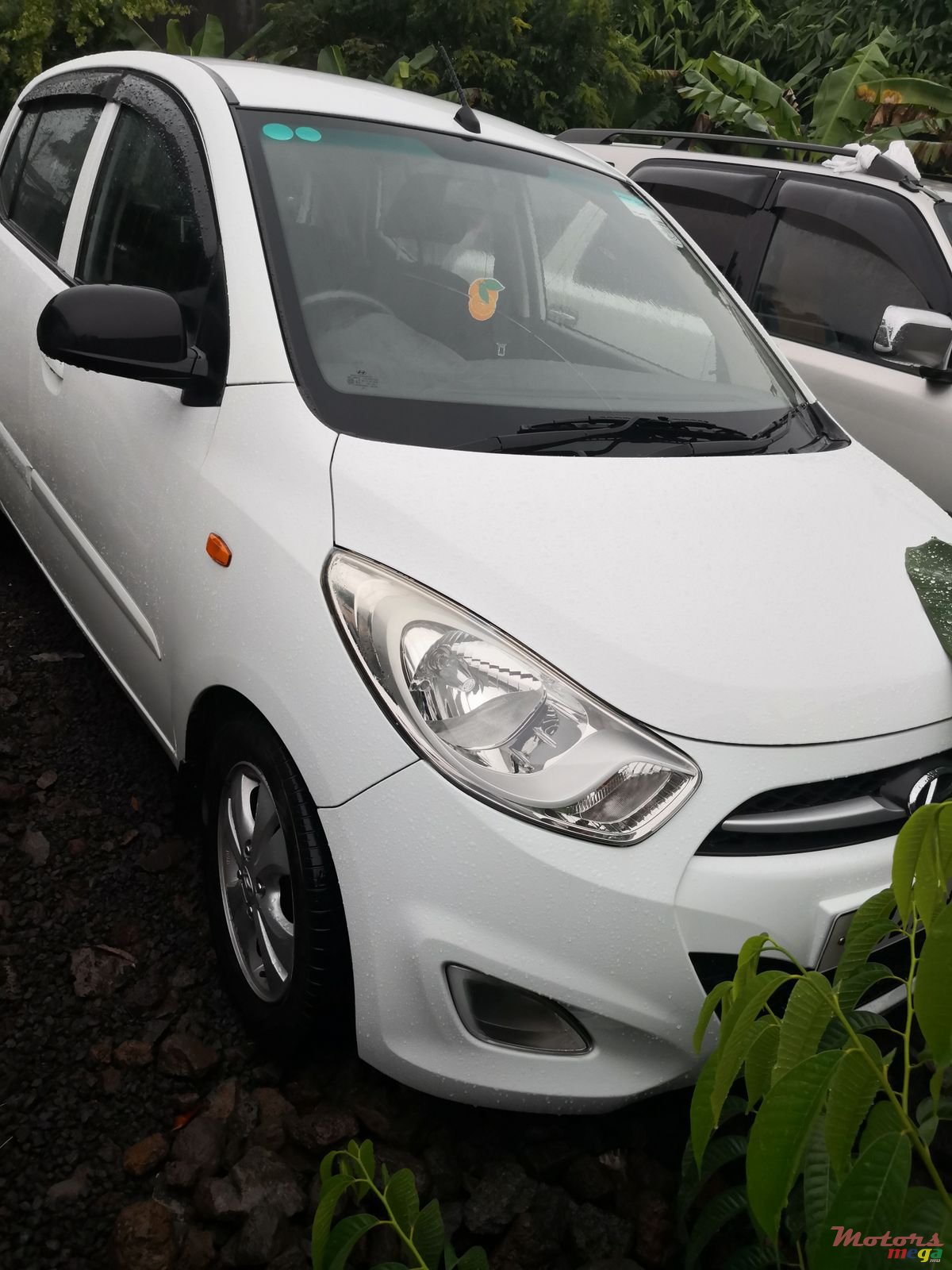 2012' Hyundai i10 photo #4