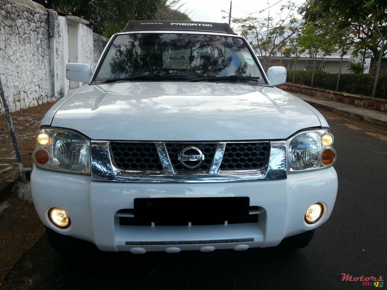 2004' Nissan Hardbody photo #3