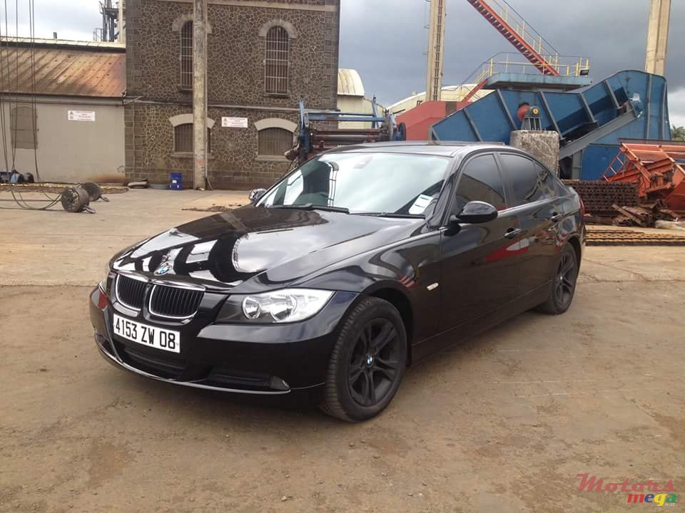 2008' BMW 320 320 i photo #1