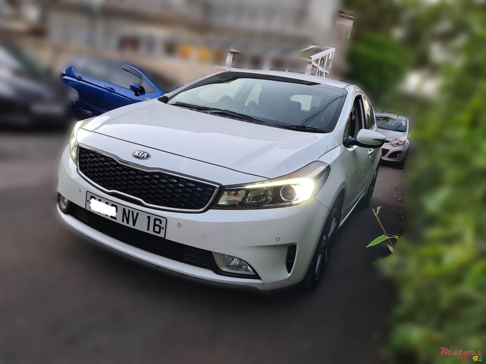 2016' Kia Cerato Hatchback photo #4