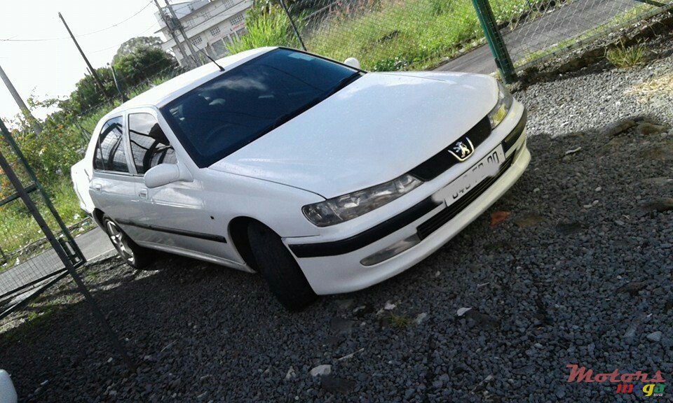 2000' Peugeot 406 photo #2