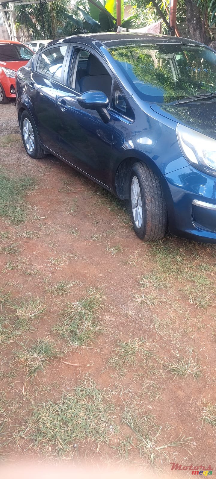 2015' Kia Rio photo #3