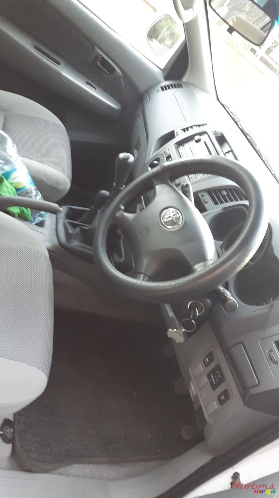 2010' Toyota Hilux 4X4 RAIDER 3.0 photo #7