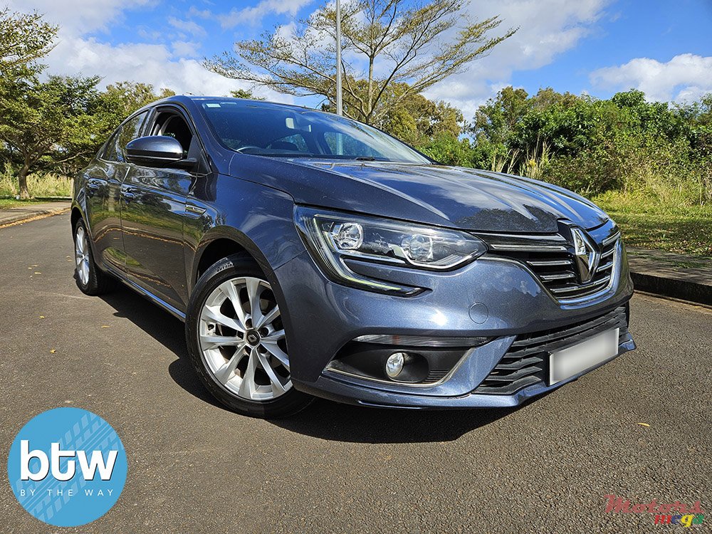 2017' Renault Megane photo #1