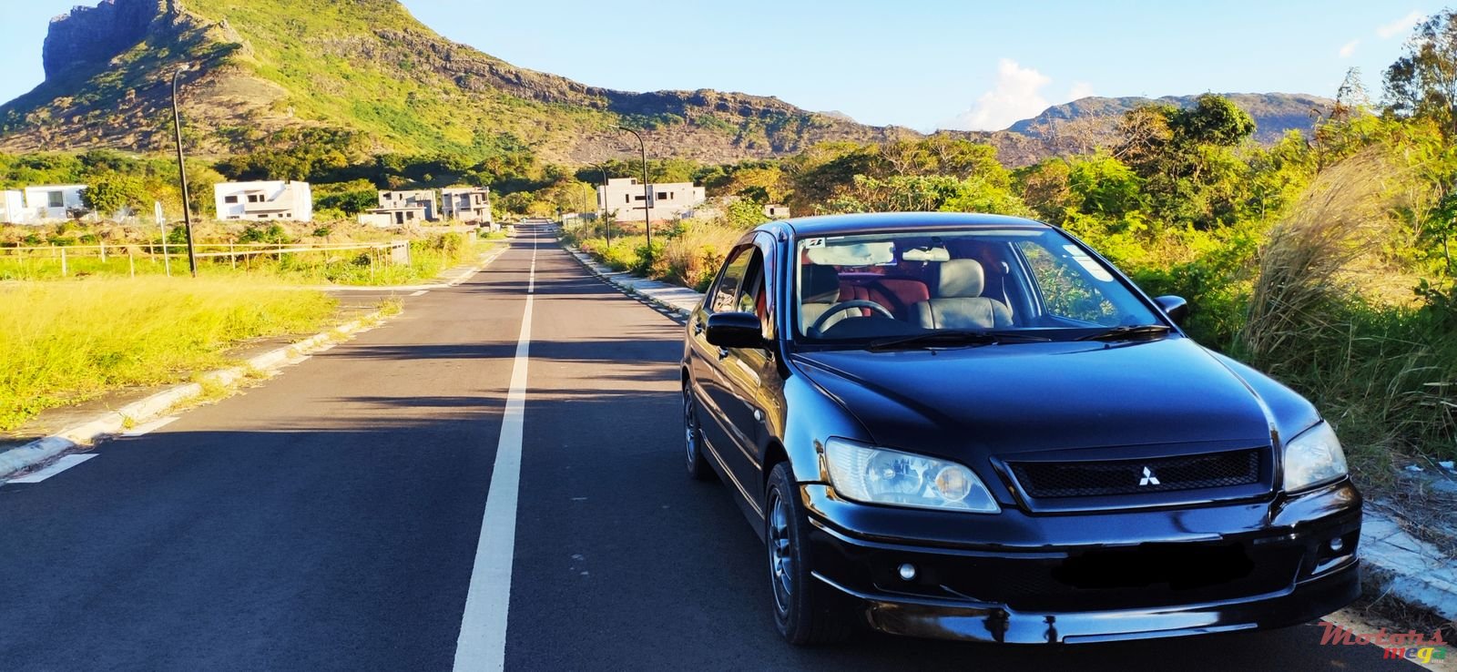 2002' Mitsubishi Lancer no photo #3