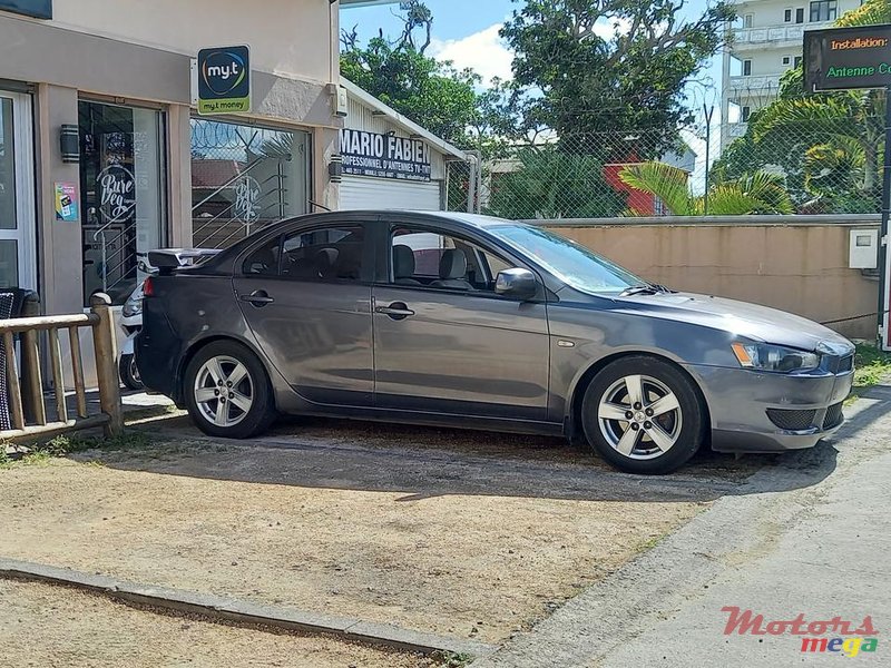 2008' Mitsubishi Lancer photo #1