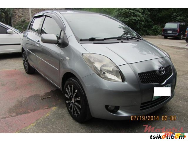2007' Toyota Vitz None photo #1